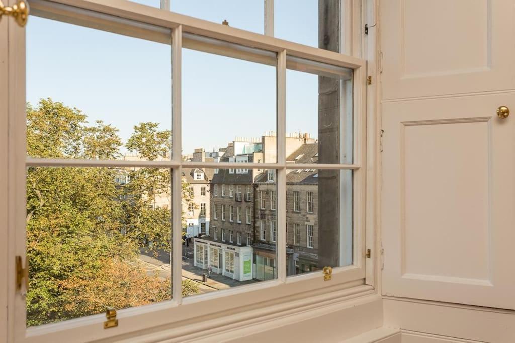 Prime Edinburgh City Centre - 4 Bed Penthouse Apartamento Exterior foto